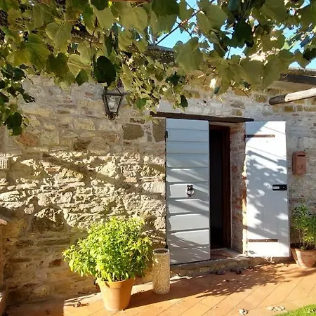 Agriturismo La Scarpaia *