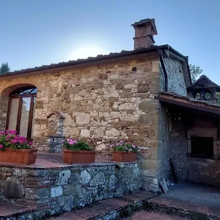 Farm stay Agriturismo La Scarpaia Anghiari