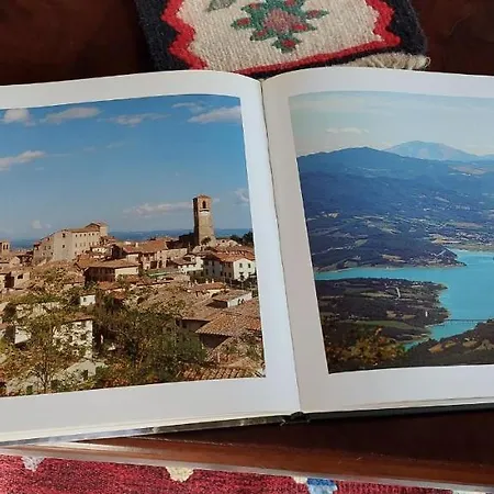 Agriturismo La Scarpaia Farm stay Anghiari