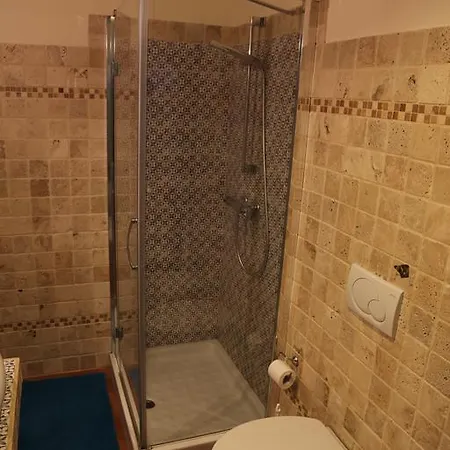 La Scarpaia Alloggio per agriturismo *