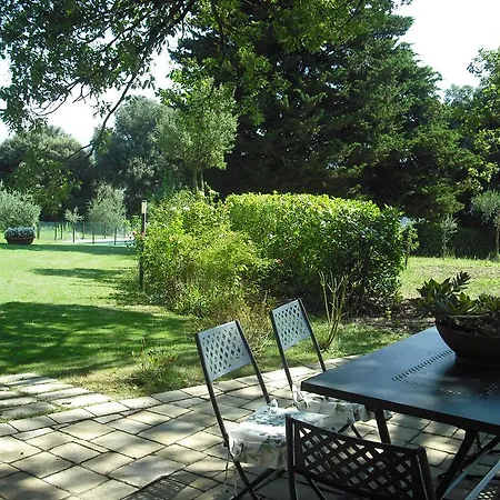 Farm stay Agriturismo La Scarpaia Anghiari