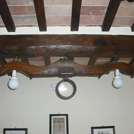 Alloggio per agriturismo La Scarpaia *