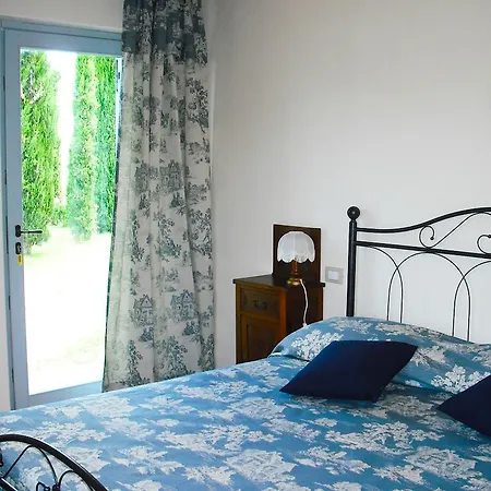 Alloggio per agriturismo La Scarpaia *