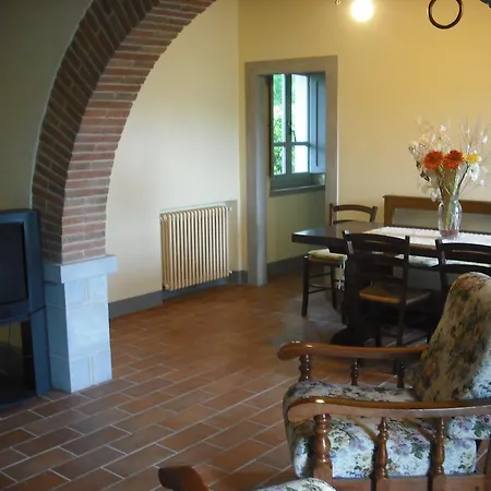 Alloggio per agriturismo La Scarpaia Anghiari