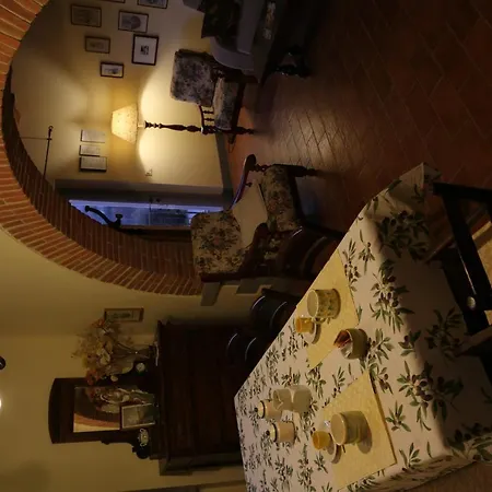 Agriturismo La Scarpaia Farm stay
